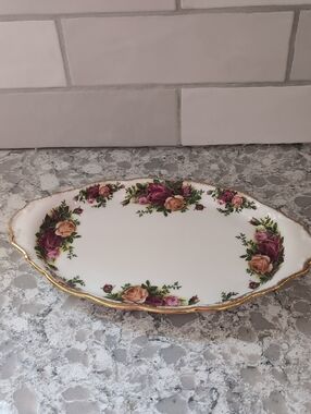 Vintage Floral Porcelain Serving Platter with Gold Trim - White with Rose Motif